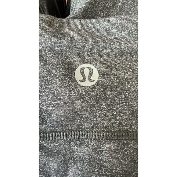 lululemon athletica grey‎ flare leggings size 4 - Picture 3 of 8